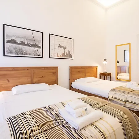 Quirino Visconti Prati 아파트